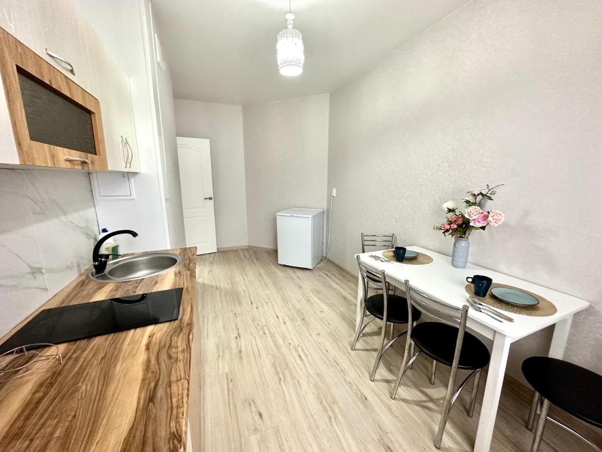 1 Комнатная Драмтеатр 1Bedroom Apartment Ustʼ-Kamenogorsk المظهر الخارجي الصورة