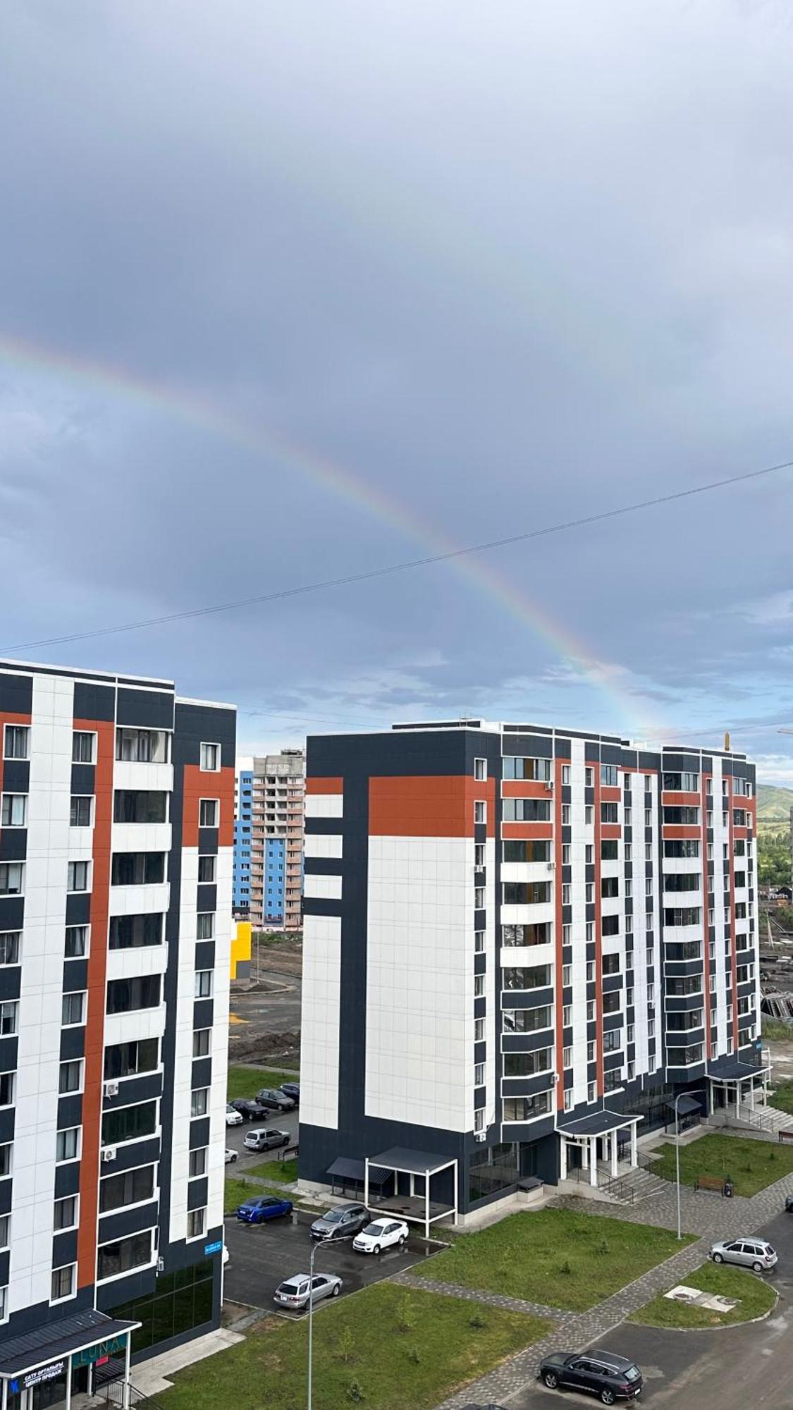 1 Комнатная Драмтеатр 1Bedroom Apartment Ustʼ-Kamenogorsk المظهر الخارجي الصورة